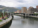 Puente de Deusto visto desde la Pasarela Pedro Arrupe